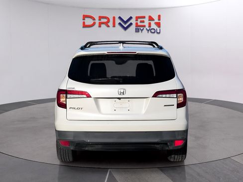Used 2021 Honda Pilot Special Edition image 4