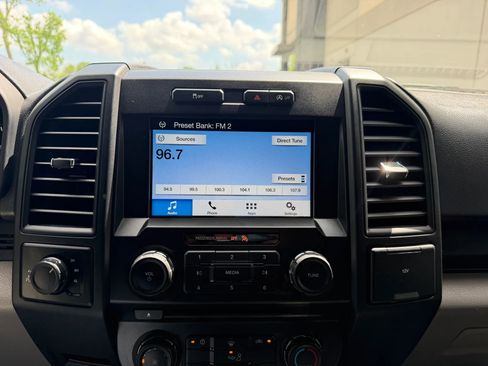 Used 2018 Ford F150 XL w/ Equipment Group 101A Mid AWD/4WD image 30