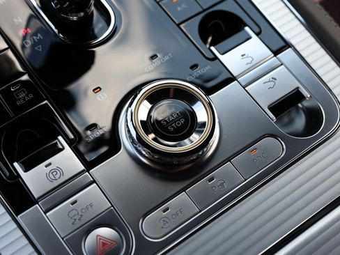 Used 2024 Bentley Continental GT S image 39