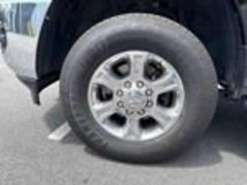 Used 2025 RAM 2500 Big Horn AWD/4WD image 13