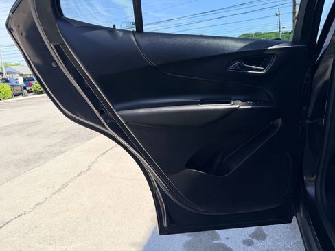 Used 2019 Chevrolet Equinox LT FWD image 25
