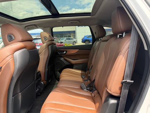 Used 2024 Acura MDX SH-AWD w/ Technology Package image 30