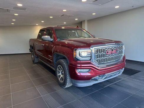 Used 2017 GMC Sierra 1500 Denali w/ Denali Ultimate Package image 4