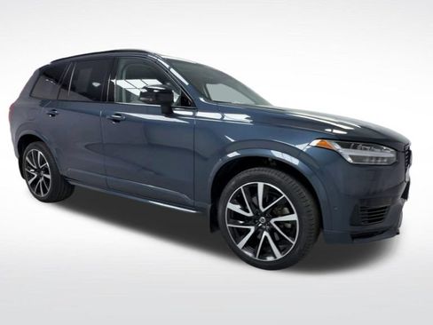 Used 2023 Volvo XC90 T8 Ultimate w/ Protection Package Premier AWD/4WD image 2