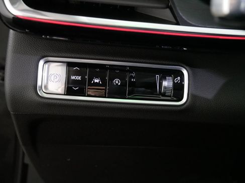 New 2026 Buick Envision Preferred AWD/4WD image 19