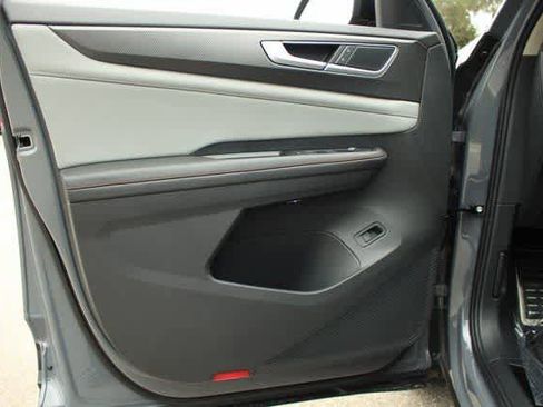 New 2024 Volkswagen Atlas Peak Edition SEL AWD/4WD image 12
