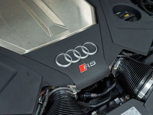 Used 2021 Audi RS 6 w/ Carbon Optic Package AWD/4WD image 67