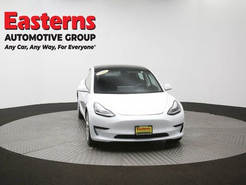 Used 2020 Tesla Model 3 Standard Range Plus RWD image 46