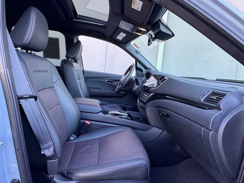 Used 2025 Honda Ridgeline Black Edition image 25