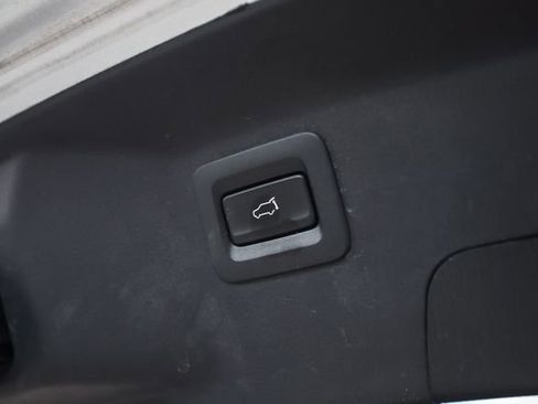 Used 2018 MAZDA CX-9 Grand Touring image 45