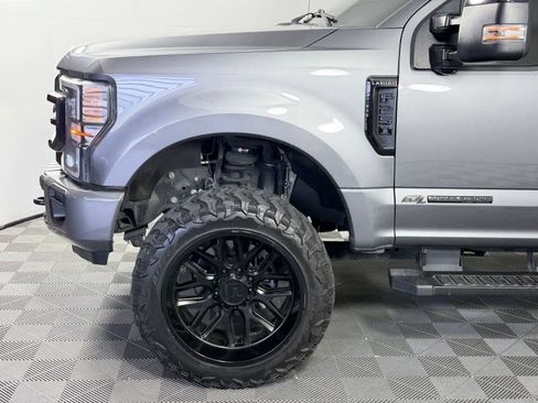 Used 2022 Ford F250 Lariat w/ Black Appearance Package AWD/4WD image 24
