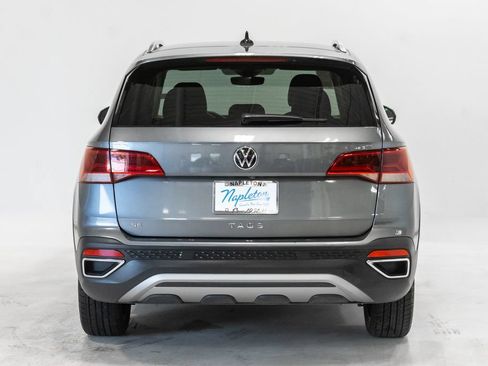 Used 2024 Volkswagen Taos SE FWD image 28