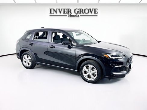 Used 2025 Honda HR-V LX image 3
