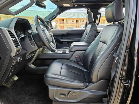 Used 2020 Ford Expedition XLT w/ Equipment Group 202A image 16