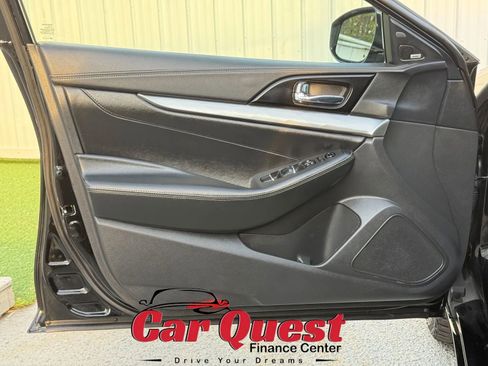 Used 2020 Nissan Maxima 3.5 SL w/ Floor Mat Group image 10