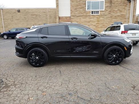 Used 2024 Buick Envista Avenir image 9