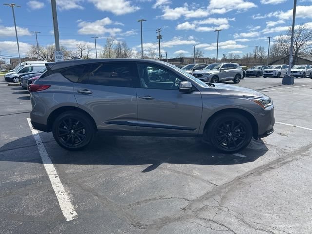 Used 2025 Acura RDX SH-AWD image 3