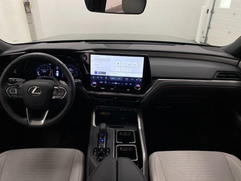 Used 2025 Lexus TX 350 AWD w/ Technology Package image 22