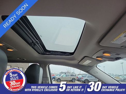 Used 2017 Buick Enclave Premium w/ Experience Buick Package image 13