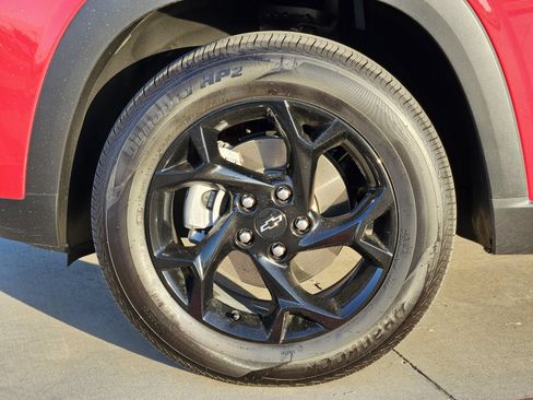New 2026 Chevrolet Trax LT w/ Driver Confidence Package FWD image 12