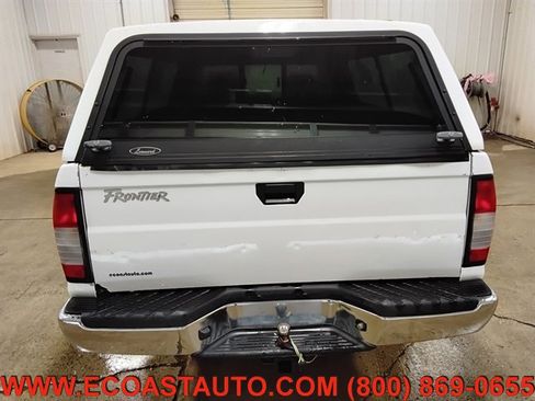 Used 1999 Nissan Frontier XE image 8