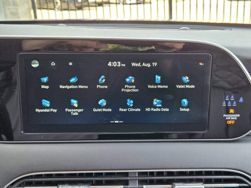Used 2022 Hyundai Palisade Limited w/ Cargo Package FWD image 13