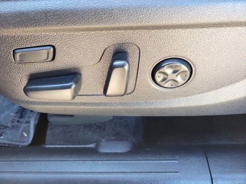 Used 2022 Hyundai Santa Fe Limited image 24