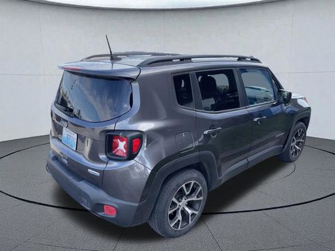 Used 2018 Jeep Renegade Latitude FWD image 5