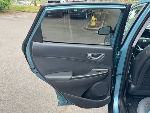 Used 2019 Hyundai Kona Limited FWD image 10