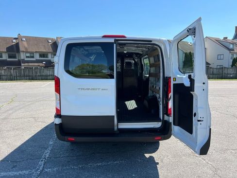 Used 2024 Ford Transit 250 Low Roof w/ Exterior Upgrade Package RWD image 24