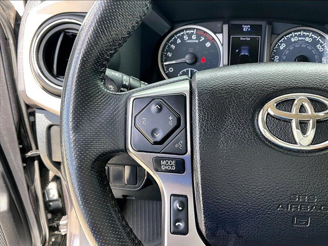 Used 2021 Toyota Tacoma SR5 RWD image 20