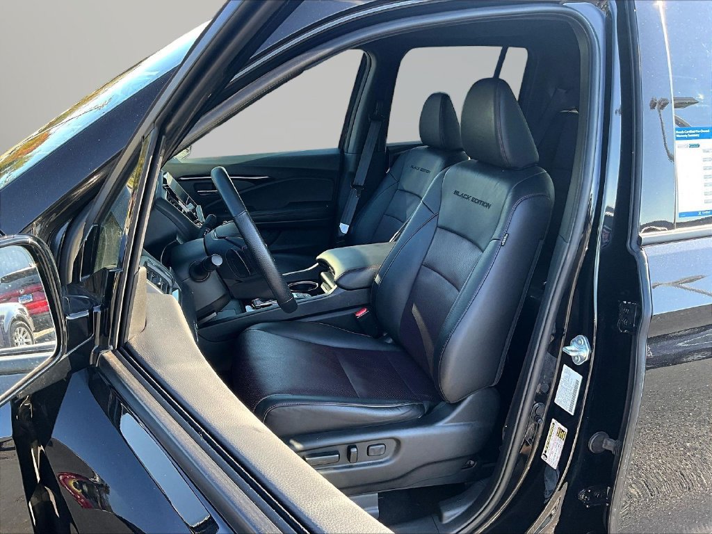 Certified 2024 Honda Ridgeline Black Edition image 23