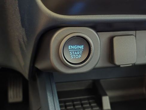 New 2025 Ford Maverick Lobo image 37