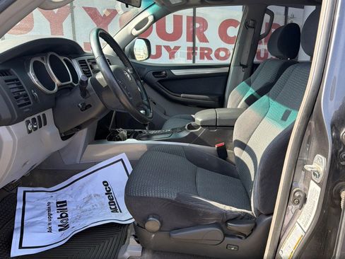 Used 2005 Toyota 4Runner Sport image 6