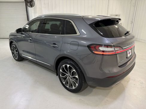 Used 2022 Lincoln Nautilus Reserve w/ Equipment Group 201A image 26