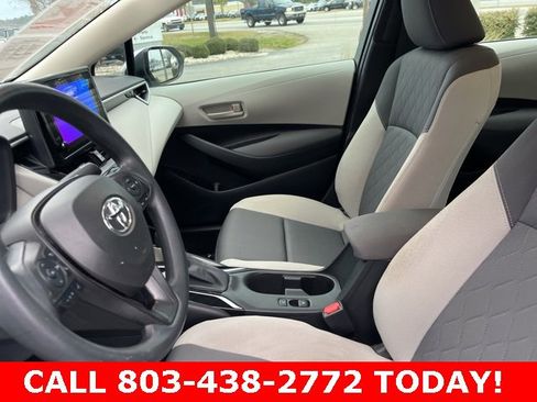 Used 2023 Toyota Corolla LE image 9