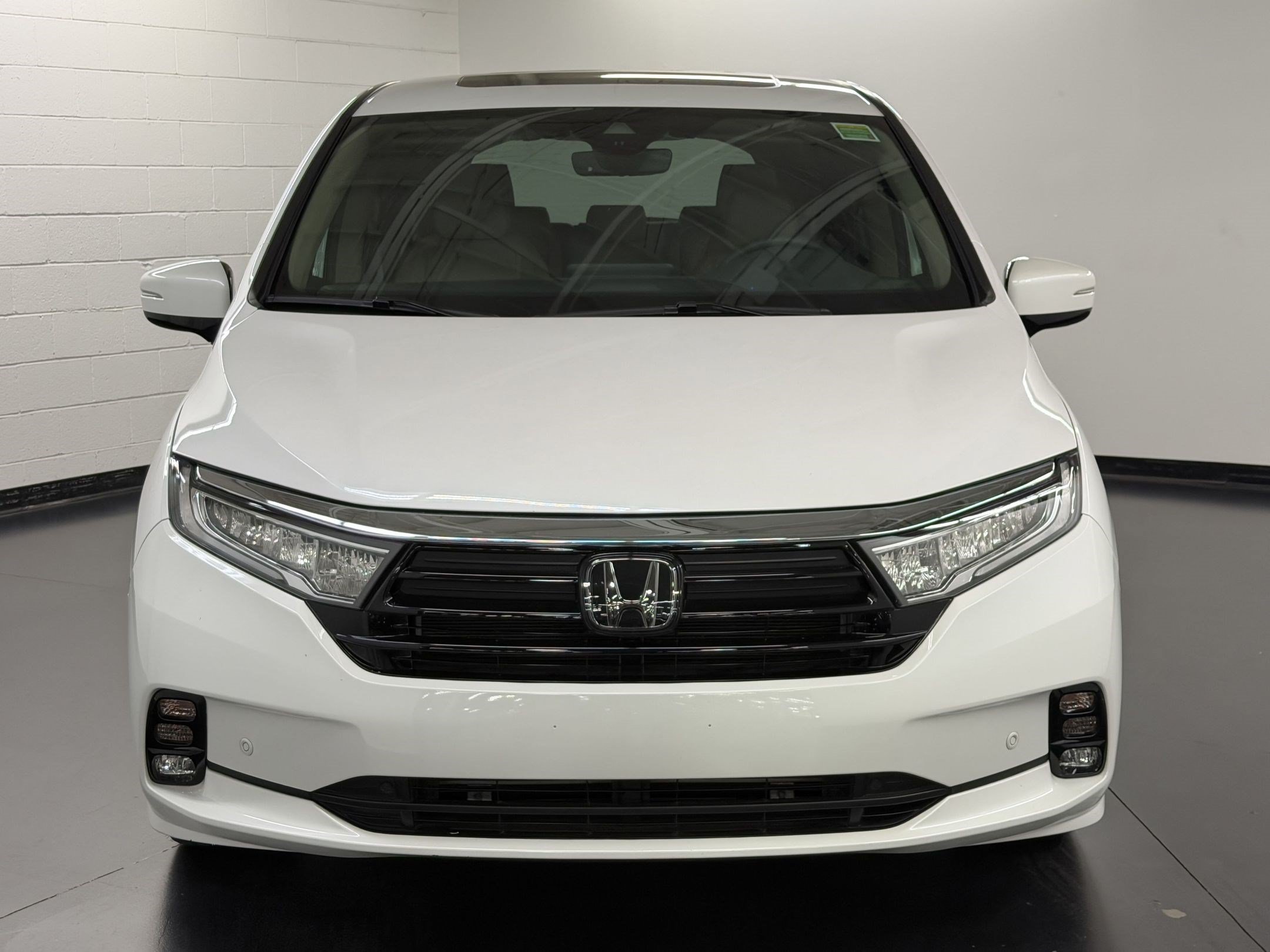 Certified 2024 Honda Odyssey Elite image 6