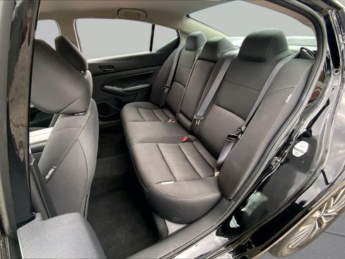 Used 2024 Nissan Altima 2.5 SV FWD image 21