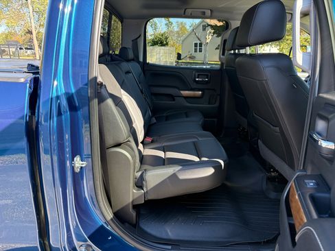 Used 2018 Chevrolet Silverado 1500 LTZ w/ Max Trailering Package image 23