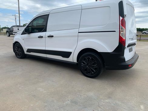 Used 2019 Ford Transit Connect XL FWD image 4