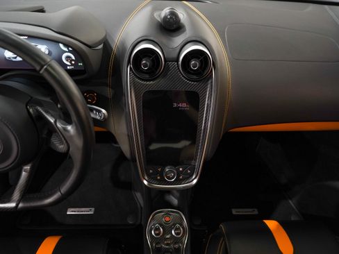 Used 2017 McLaren 570S Coupe RWD image 11