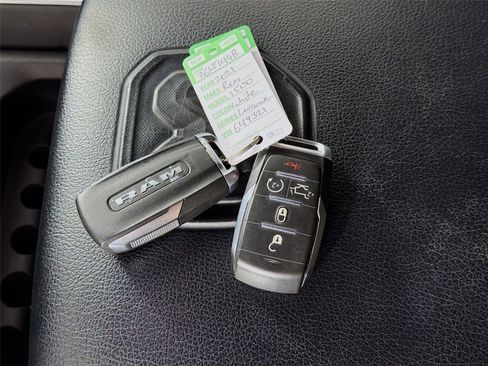 Used 2021 RAM 1500 Laramie w/ Sport Appearance Package AWD/4WD image 4