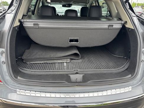 Used 2023 Nissan Murano SL w/ Cargo Package FWD image 23