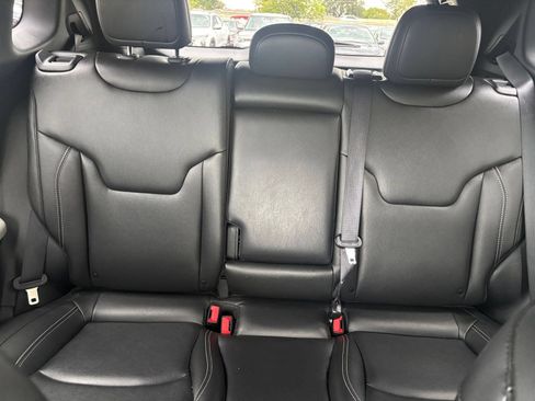 Used 2025 Jeep Compass Limited AWD/4WD image 38