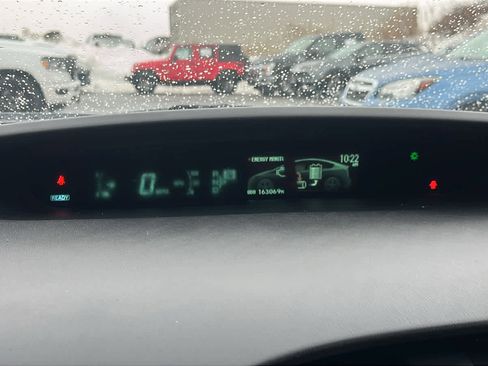 Used 2012 Toyota Prius Two image 14