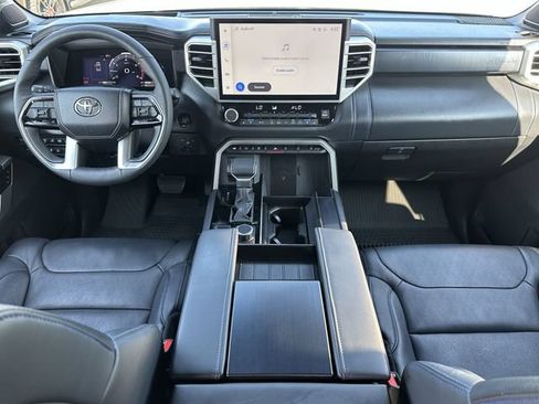Used 2025 Toyota Tundra Platinum AWD/4WD image 11
