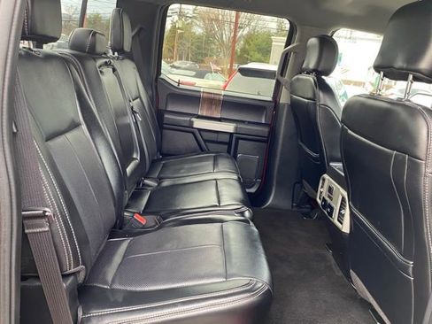 Used 2019 Ford F150 Lariat w/ Equipment Group 502A Luxury image 39