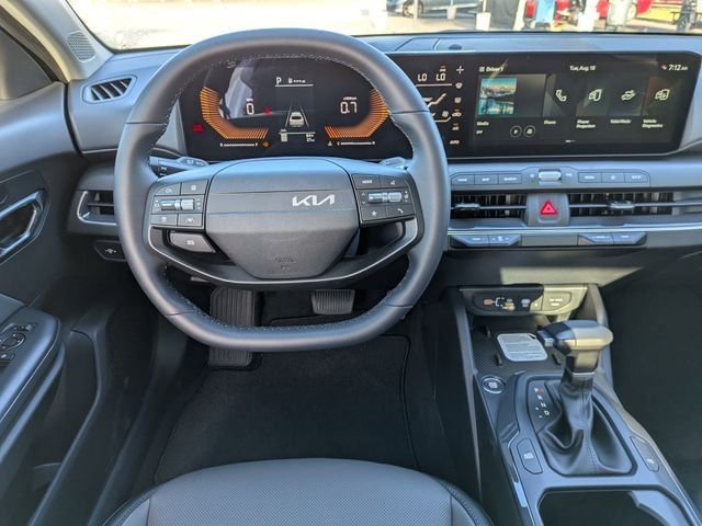 New 2026 Kia K4 EX FWD image 17
