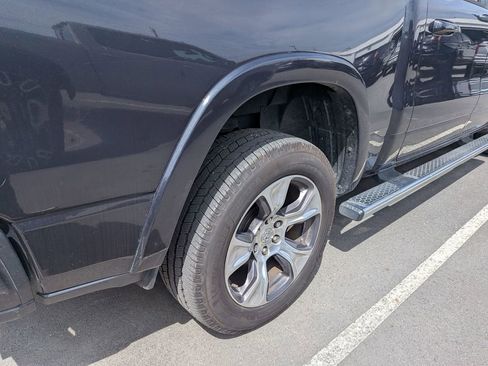 Used 2019 RAM 1500 Laramie w/ Sport Appearance Package AWD/4WD image 10