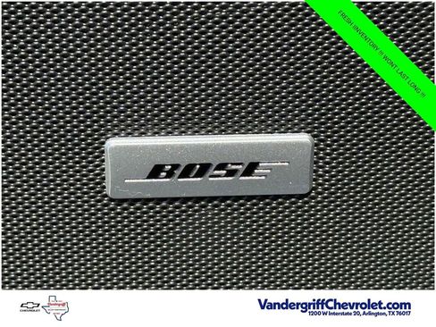 Used 2025 Chevrolet Tahoe High Country RWD image 16